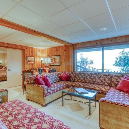 Seascape Lodge Freeland Buitenkant foto